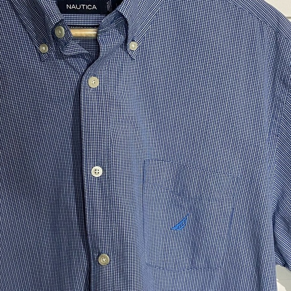 Nautica Sanded Poplin Blue/White Gingham‎ Print Short Sleeve Button-Down - Picture 1 of 5